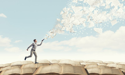 什么类型的书看三遍还想看？